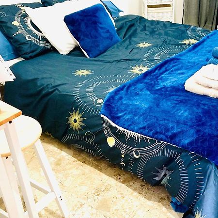 Location Chambre Avec Salle De Bain Et Partie Commune Sea View & Mountain View Renting 1 Of 3 Bedrooms With Shared Common Space 3 Bdrm Apt Not 1 Bdrm Plus Clime Ou Ac Μπαστιά Εξωτερικό φωτογραφία