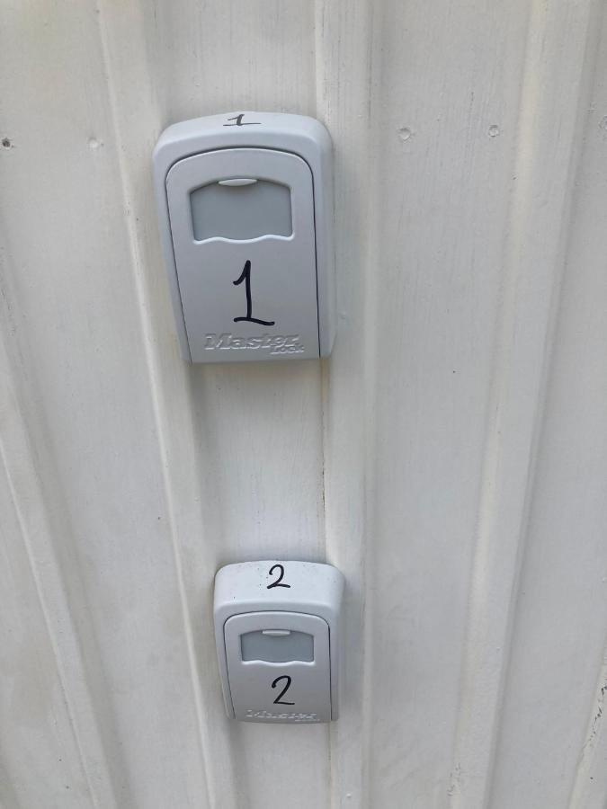 Location Chambre Avec Salle De Bain Et Partie Commune Sea View & Mountain View Renting 1 Of 3 Bedrooms With Shared Common Space 3 Bdrm Apt Not 1 Bdrm Plus Clime Ou Ac Μπαστιά Εξωτερικό φωτογραφία