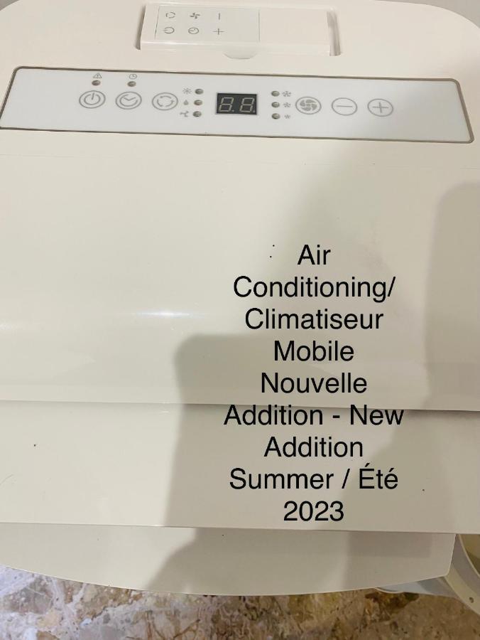 Location Chambre Avec Salle De Bain Et Partie Commune Sea View & Mountain View Renting 1 Of 3 Bedrooms With Shared Common Space 3 Bdrm Apt Not 1 Bdrm Plus Clime Ou Ac Μπαστιά Εξωτερικό φωτογραφία